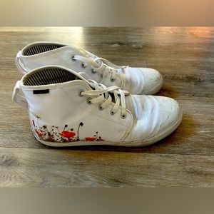 Lightly worn Bangs shoes with Floral Design